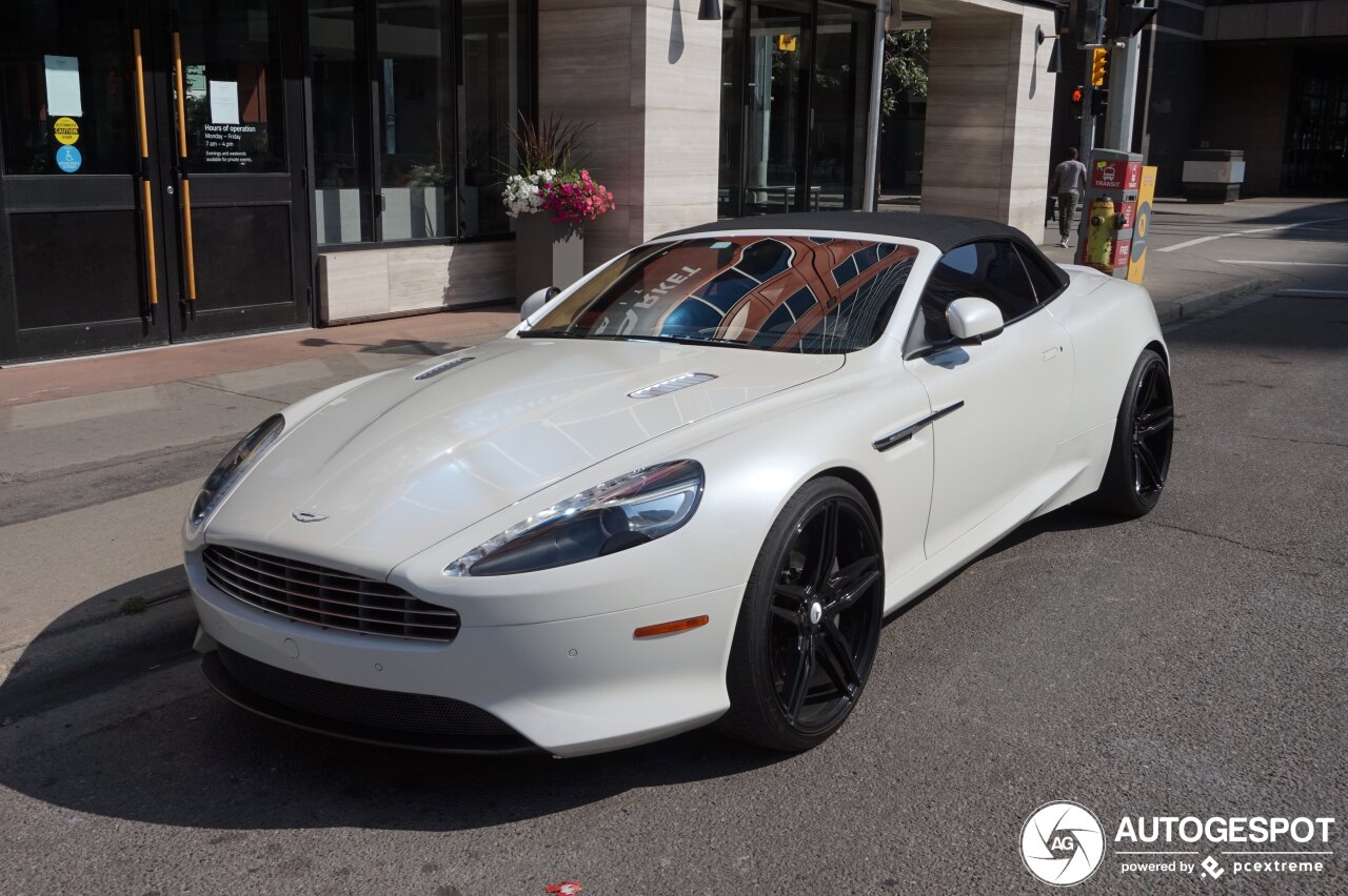 Aston Martin DB9 Volante 2013