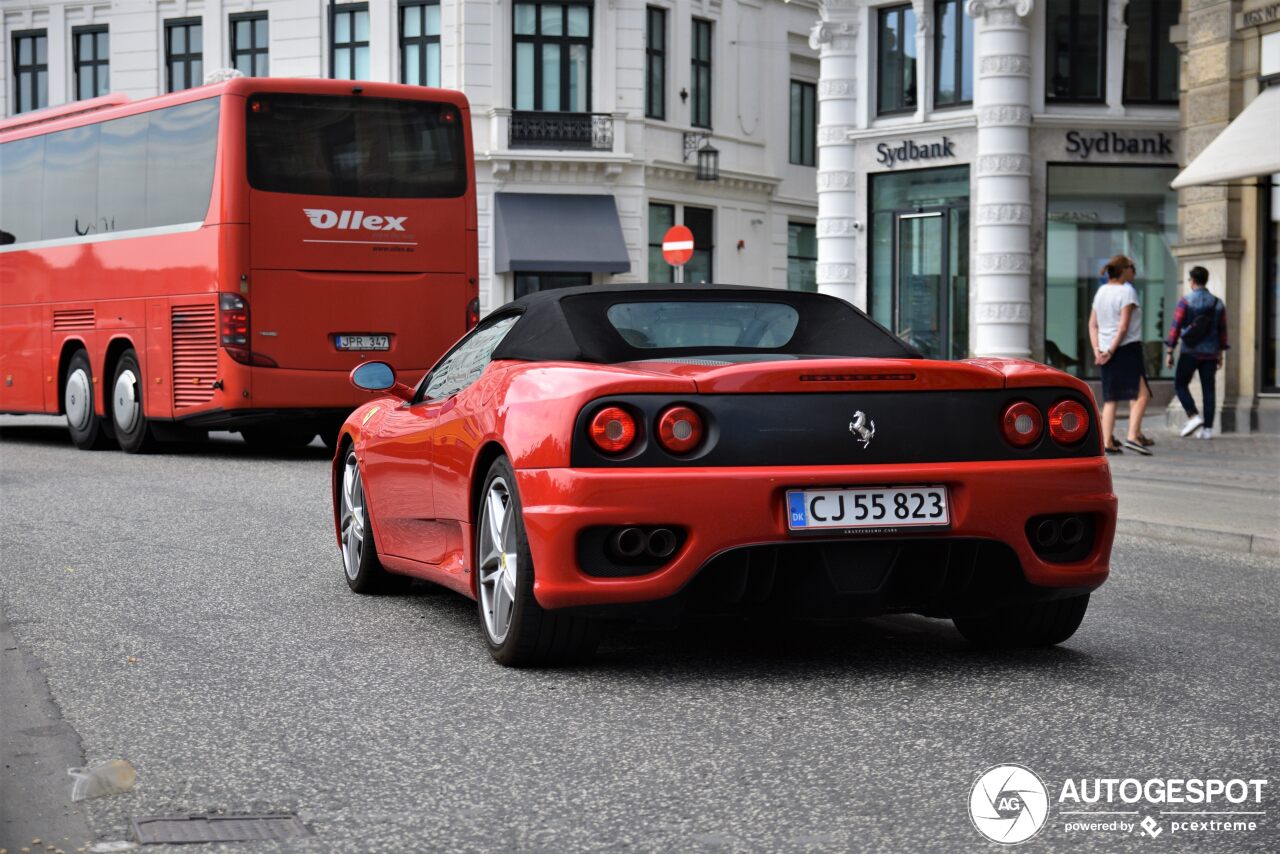 Ferrari 360 Spider