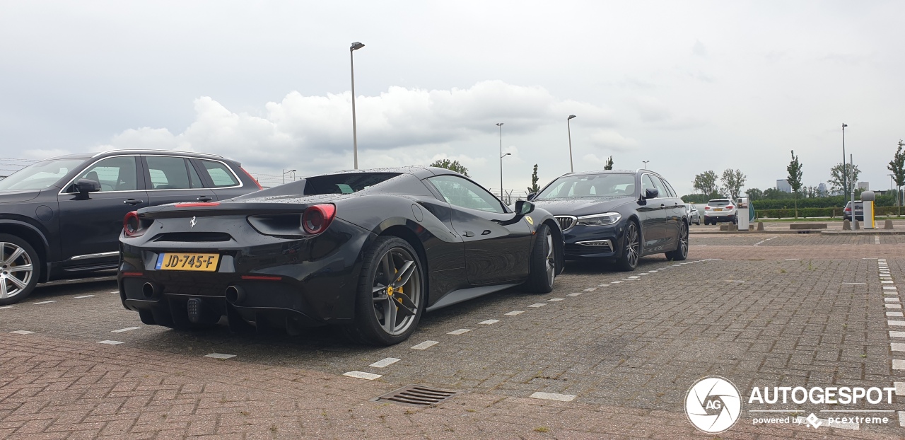 Ferrari 488 Spider