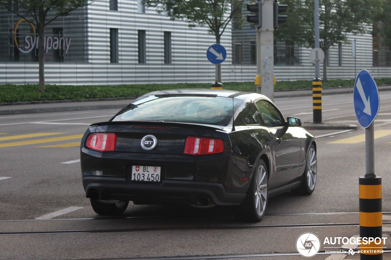 Ford Mustang GT 2011