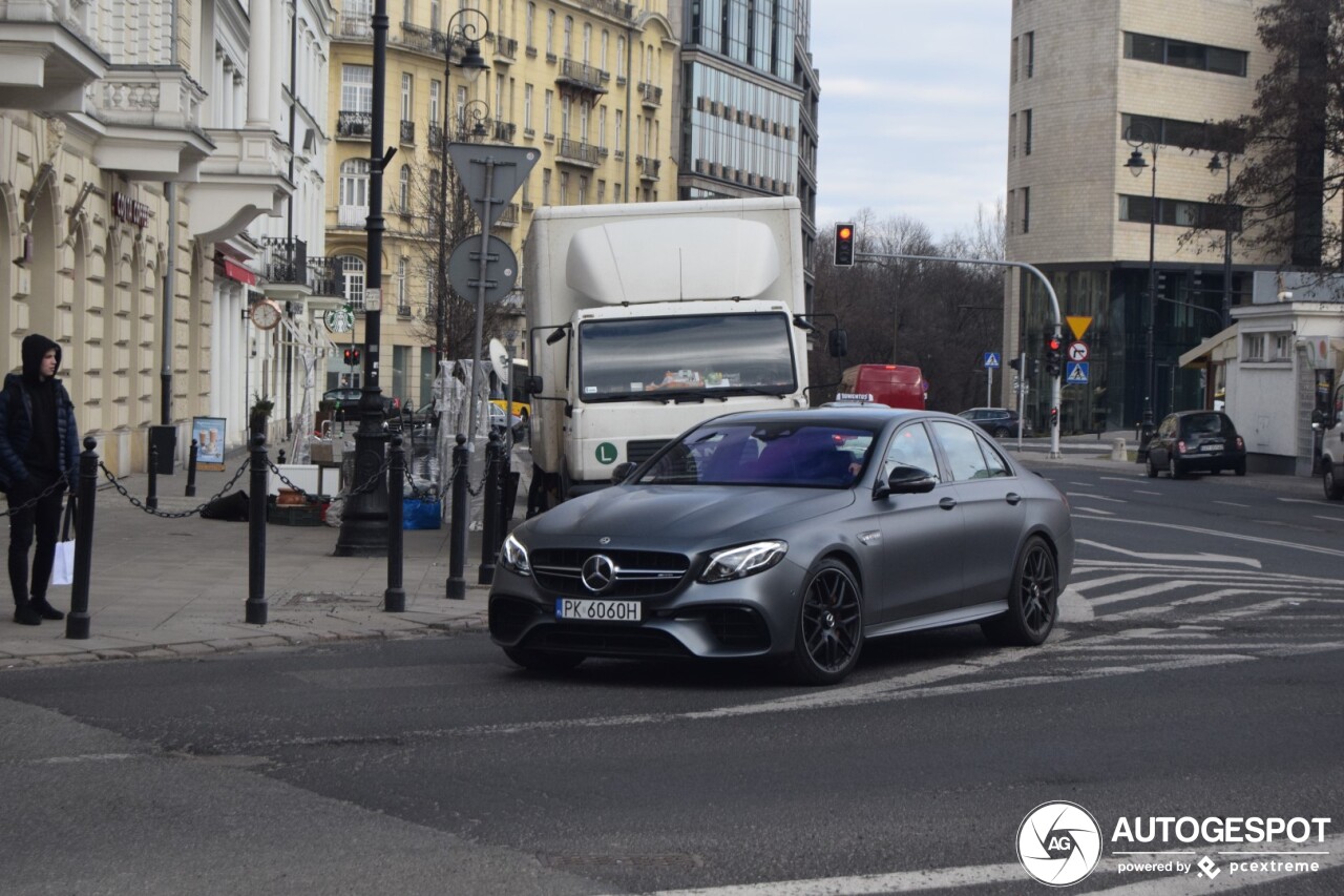 Mercedes-AMG E 63 S W213