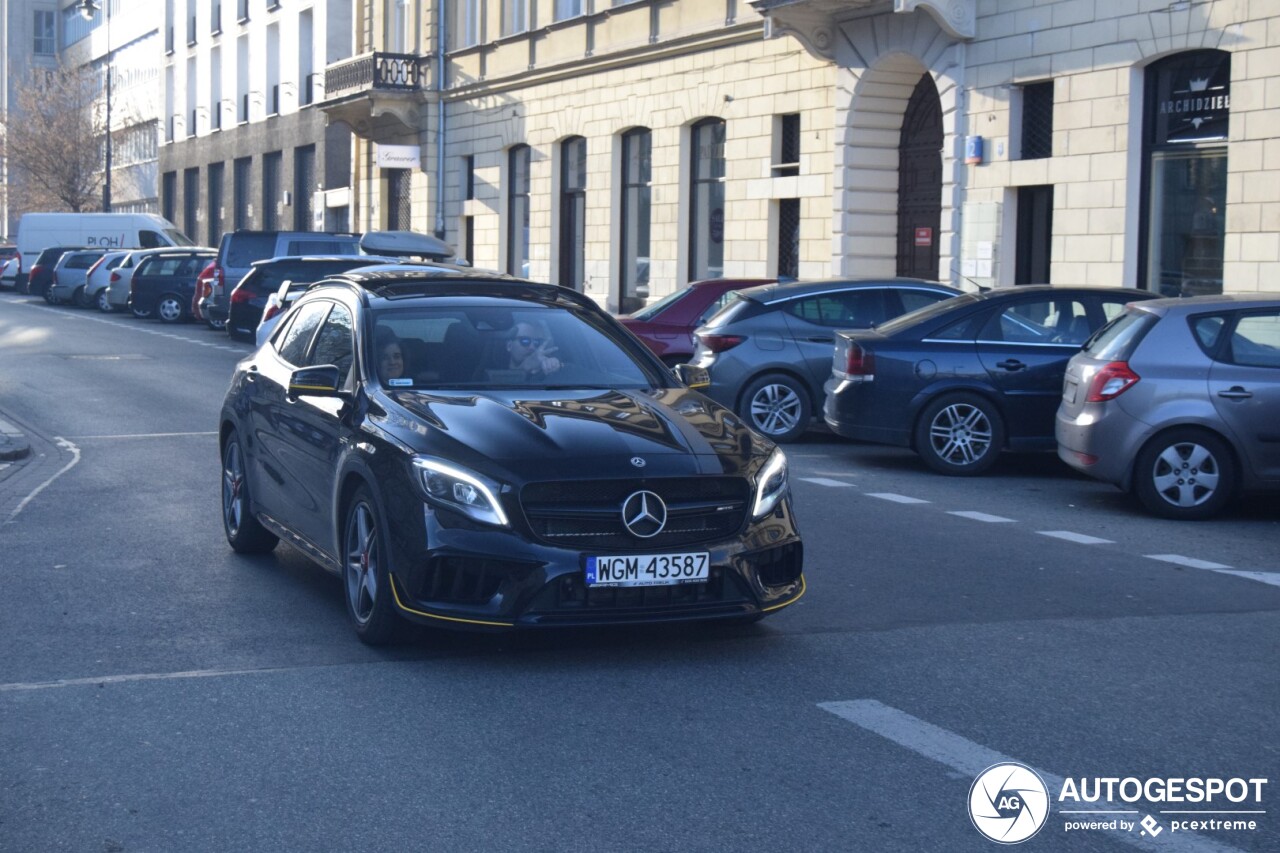 Mercedes-AMG GLA 45 X156 Yellow Night Edition