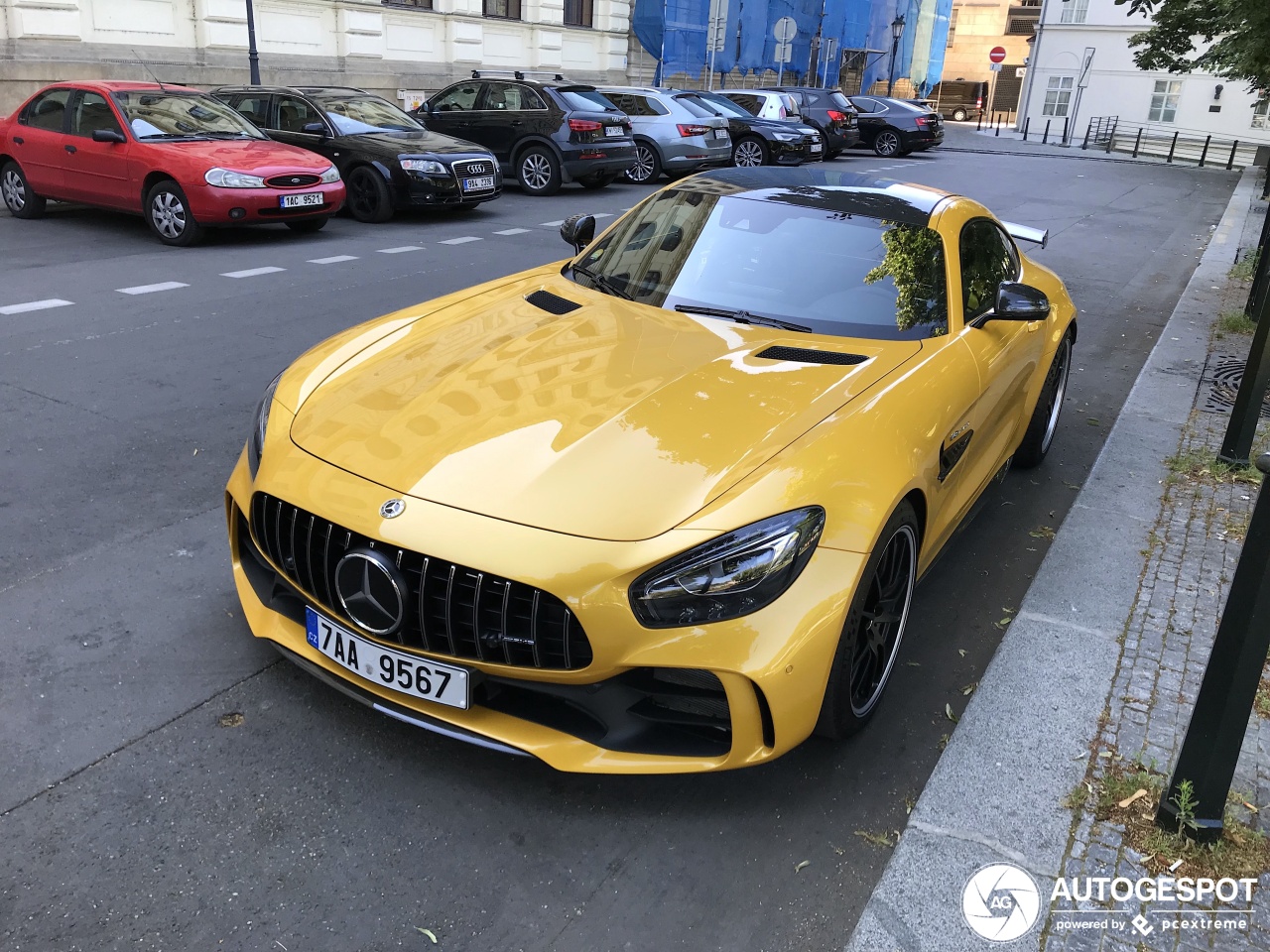 Mercedes-AMG GT R C190