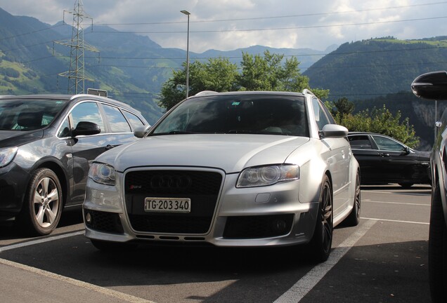 Audi RS4 Avant B7