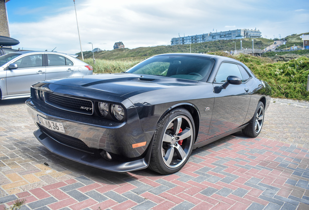 Dodge Challenger SRT-8 392