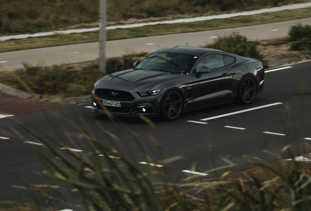 Ford Mustang GT 2015