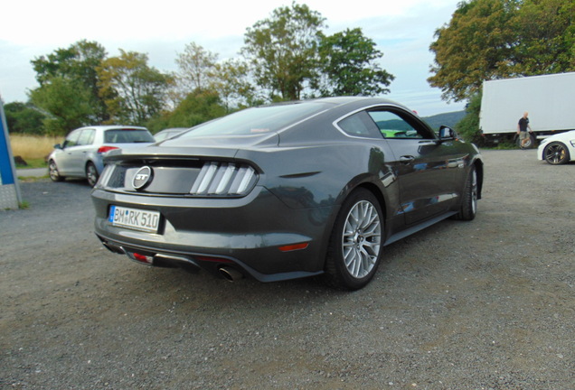 Ford Mustang GT 2015