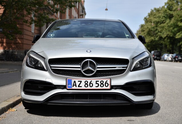 Mercedes-AMG A 45 W176 2015