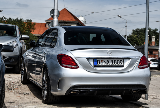 Mercedes-AMG C 63 W205