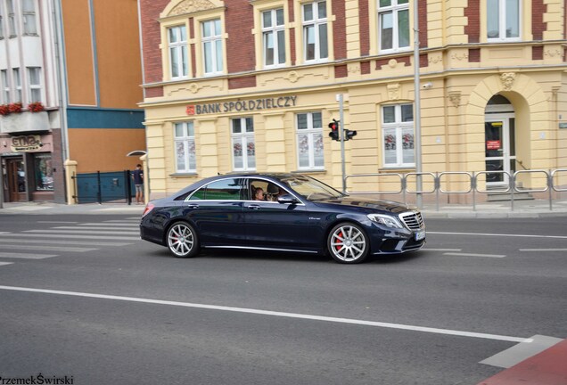 Mercedes-Benz S 63 AMG V222