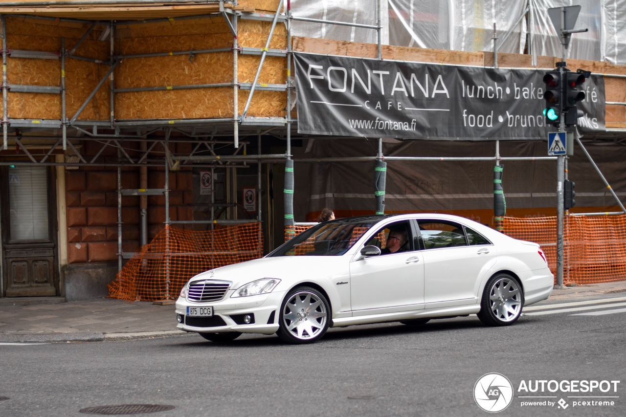 Mercedes-Benz S 63 AMG W221