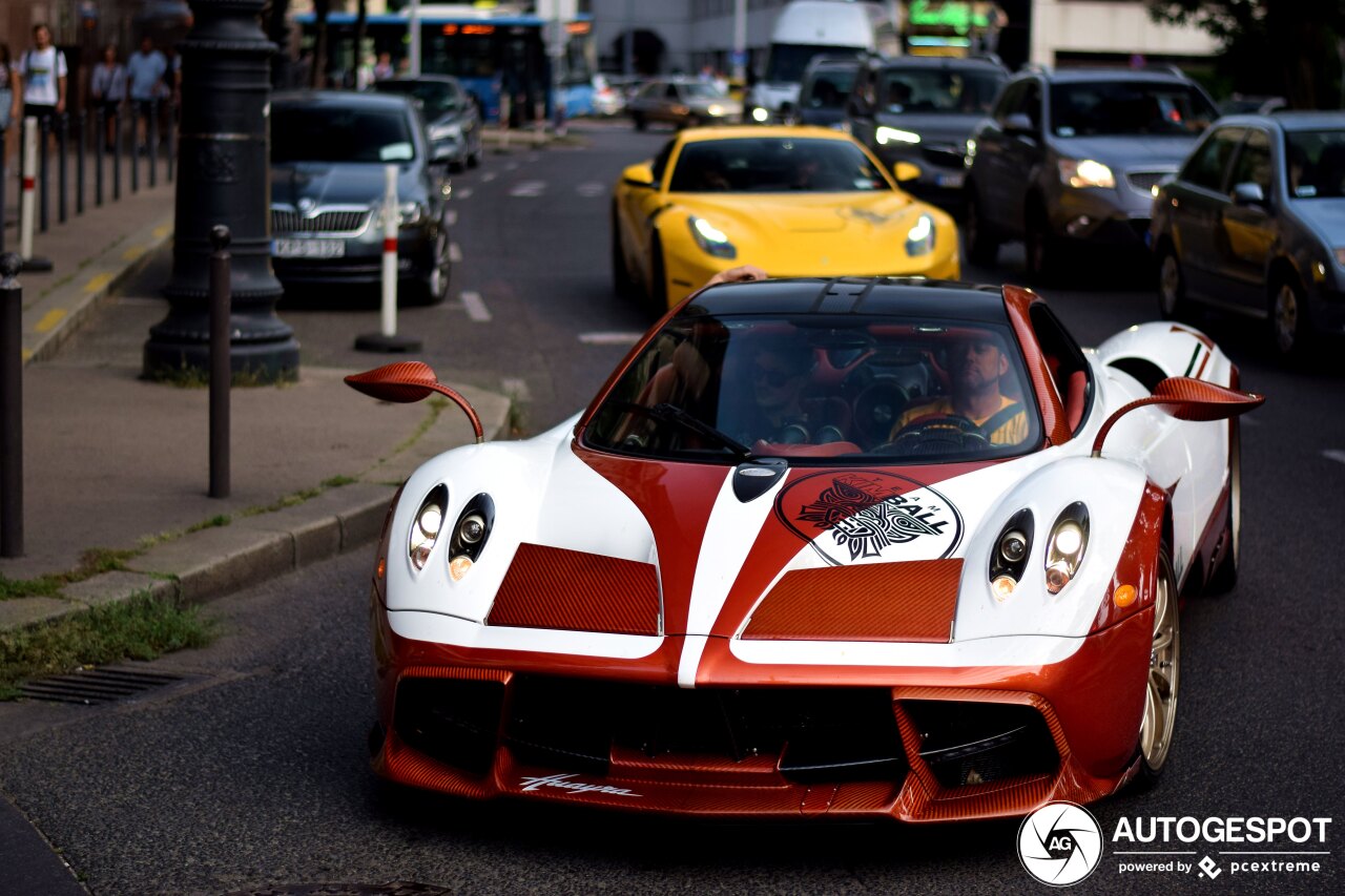 Pagani Huayra Lampo