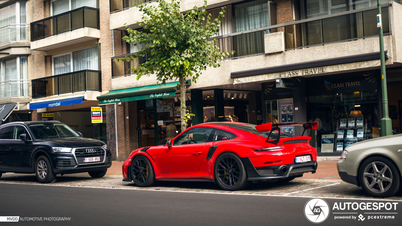 Porsche 991 GT2 RS Weissach Package