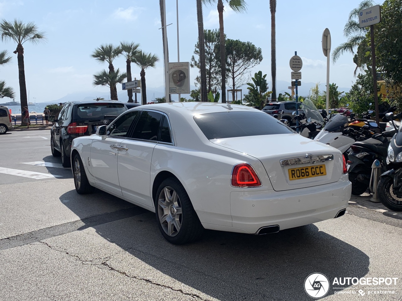 Rolls-Royce Ghost Series II