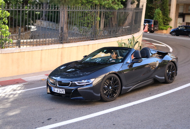 BMW i8 Roadster