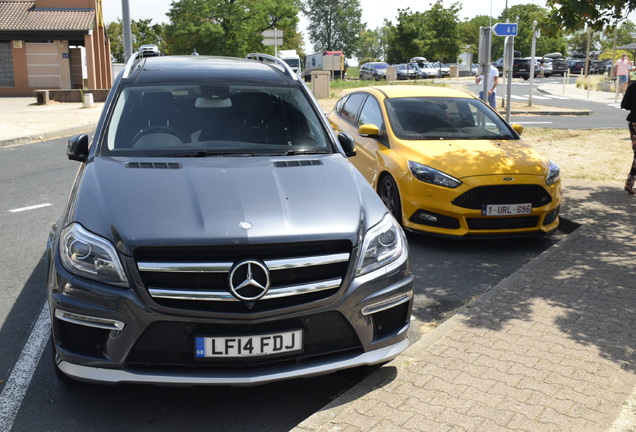 Mercedes-Benz GL 63 AMG X166