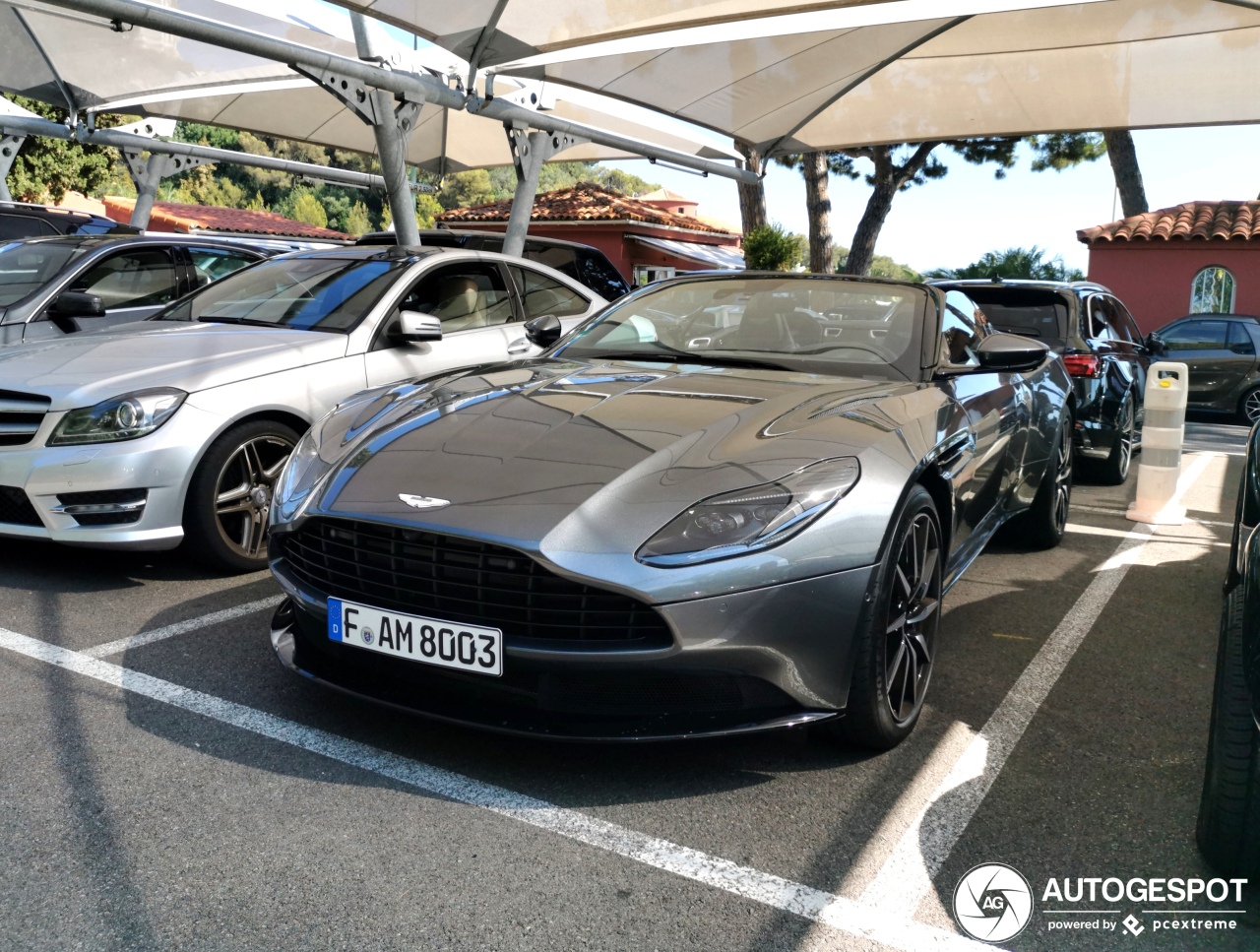 Aston Martin DB11 V8 Volante