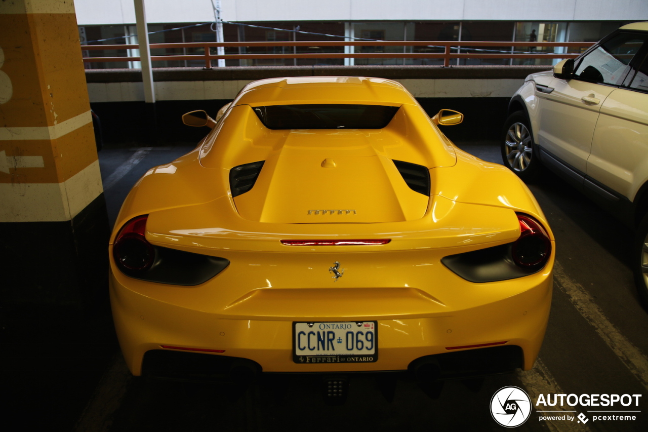 Ferrari 488 Spider