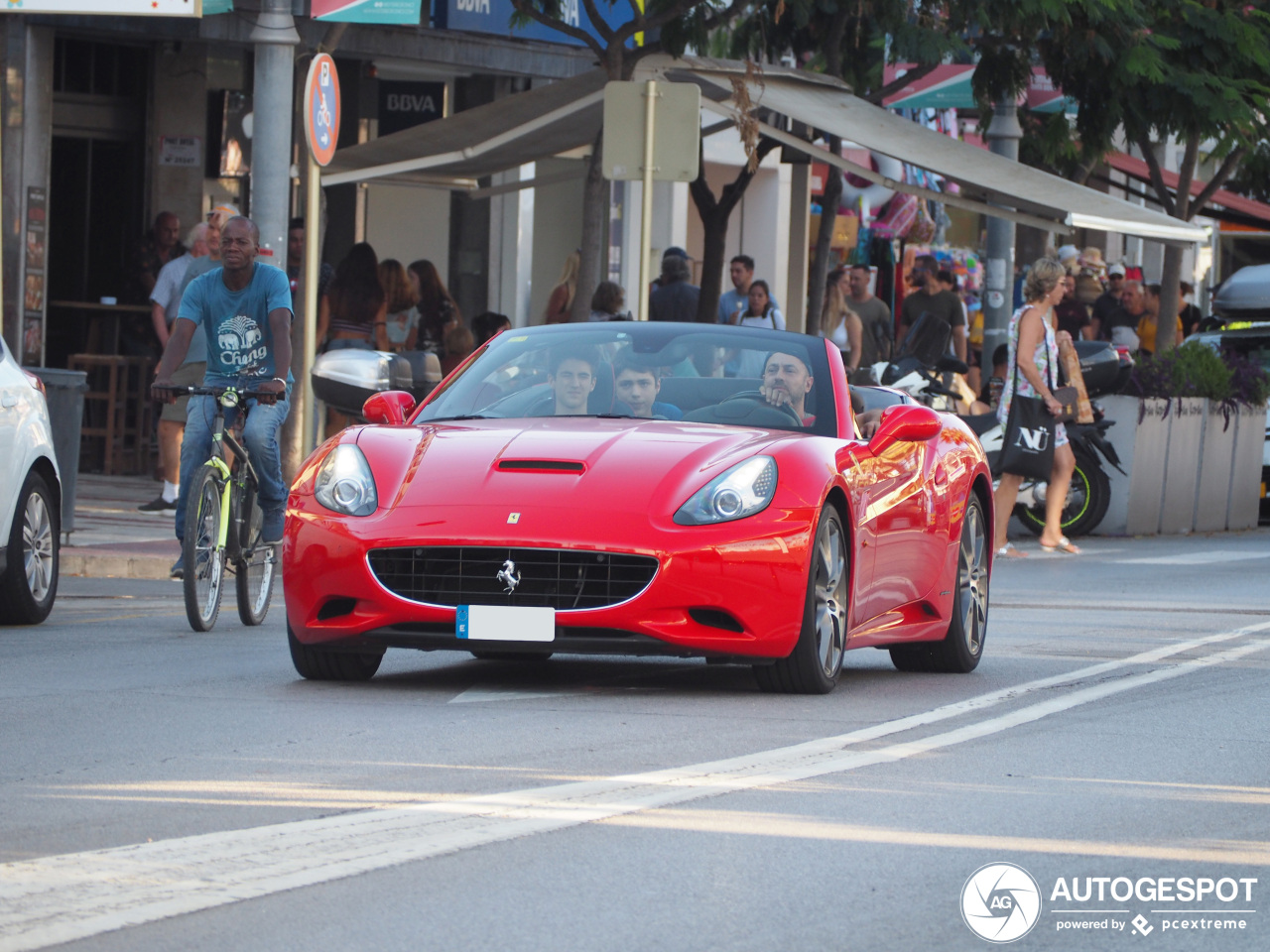 Ferrari California