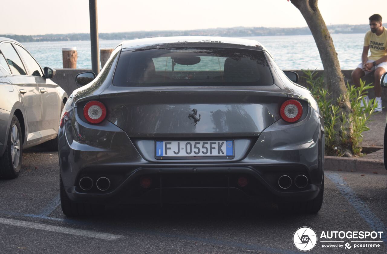 Ferrari FF