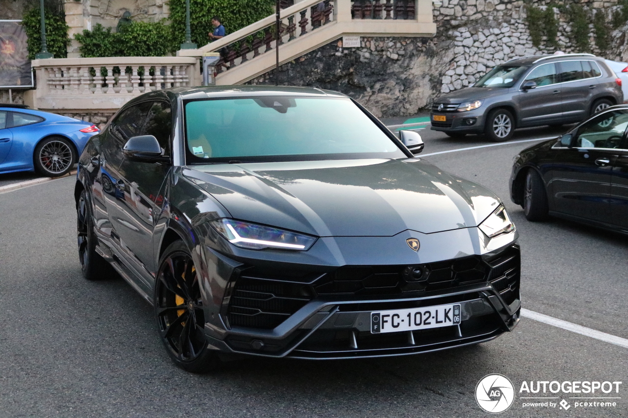 Lamborghini Urus