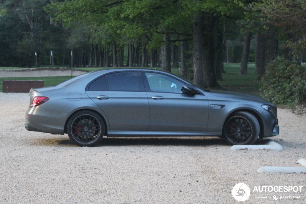 Mercedes-AMG E 63 S W213