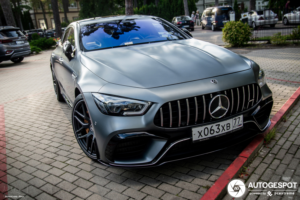 Mercedes-AMG GT 63 S X290