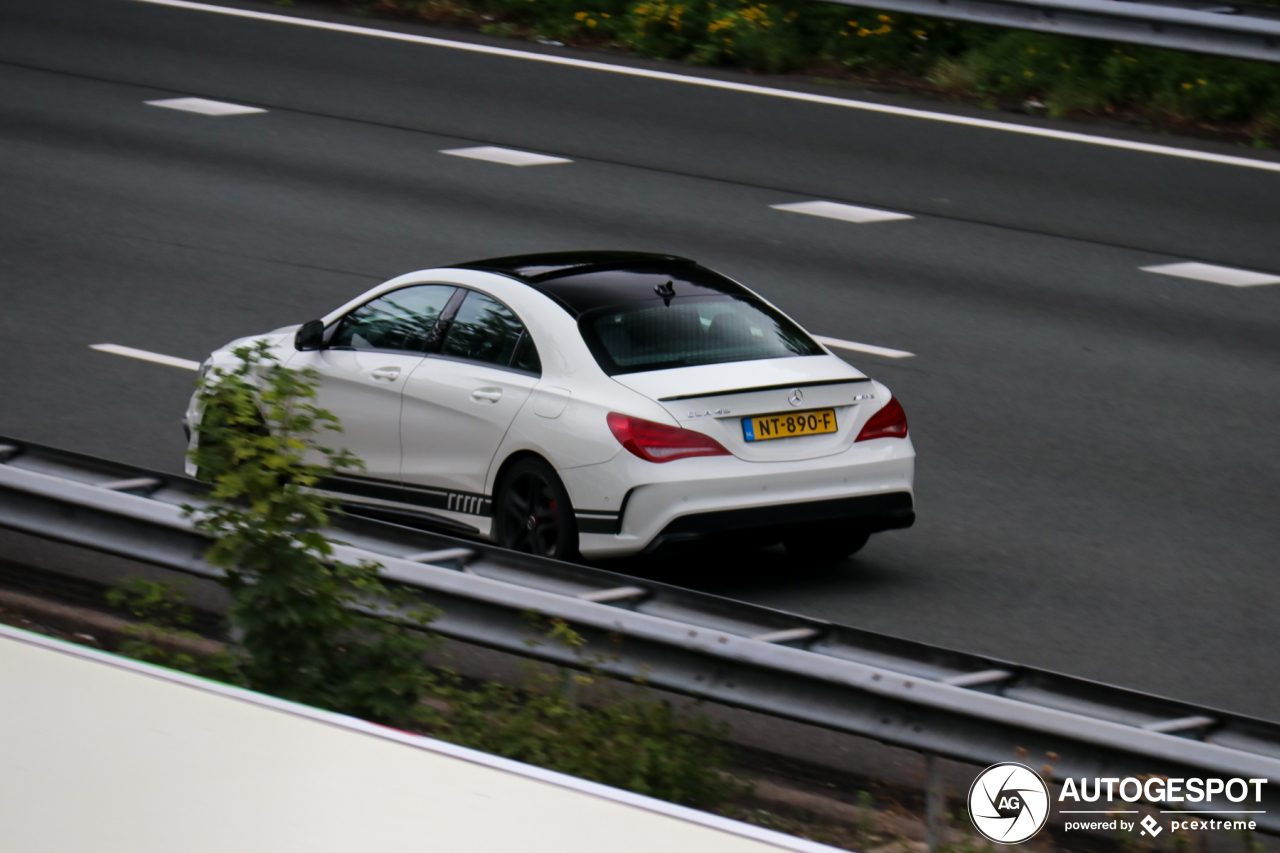 Mercedes-Benz CLA 45 AMG C117