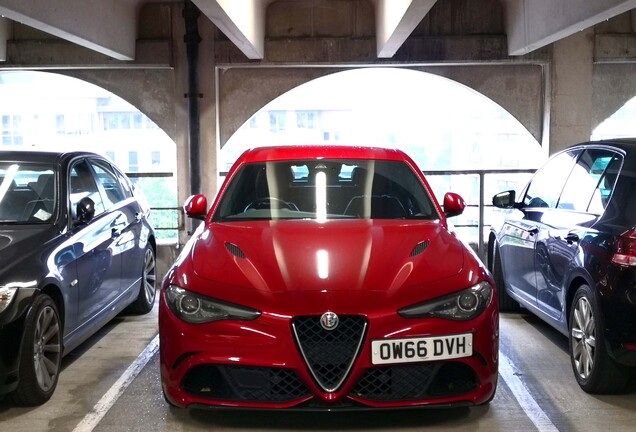 Alfa Romeo Giulia Quadrifoglio