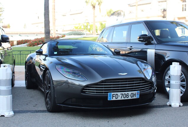 Aston Martin DB11 V8 Volante