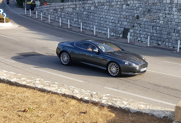 Aston Martin DB9