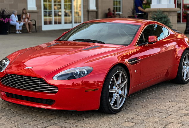 Aston Martin V8 Vantage