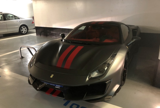 Ferrari 488 Pista