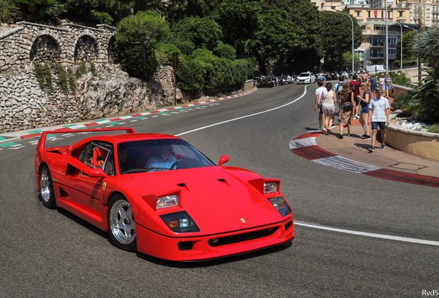 Ferrari F40