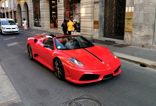 Ferrari Scuderia Spider 16M