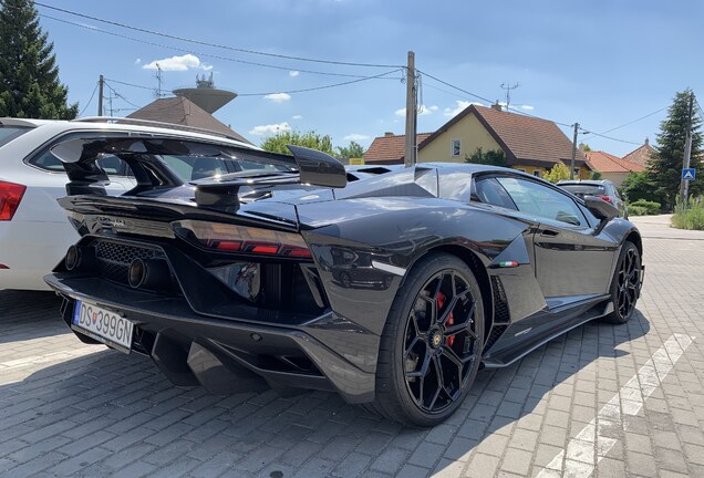 Lamborghini Aventador LP770-4 SVJ