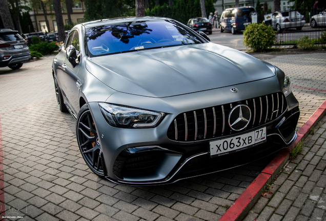 Mercedes-AMG GT 63 S X290