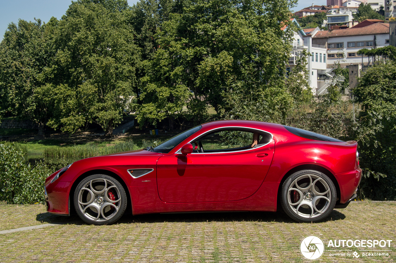 Alfa Romeo 8C Competizione