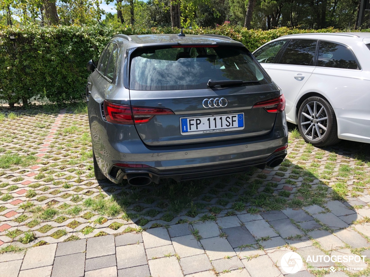 Audi RS4 Avant B9