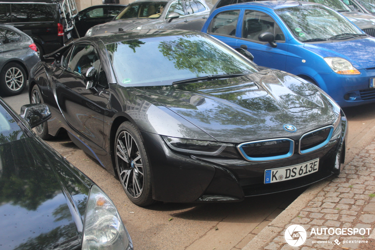 BMW i8 2018