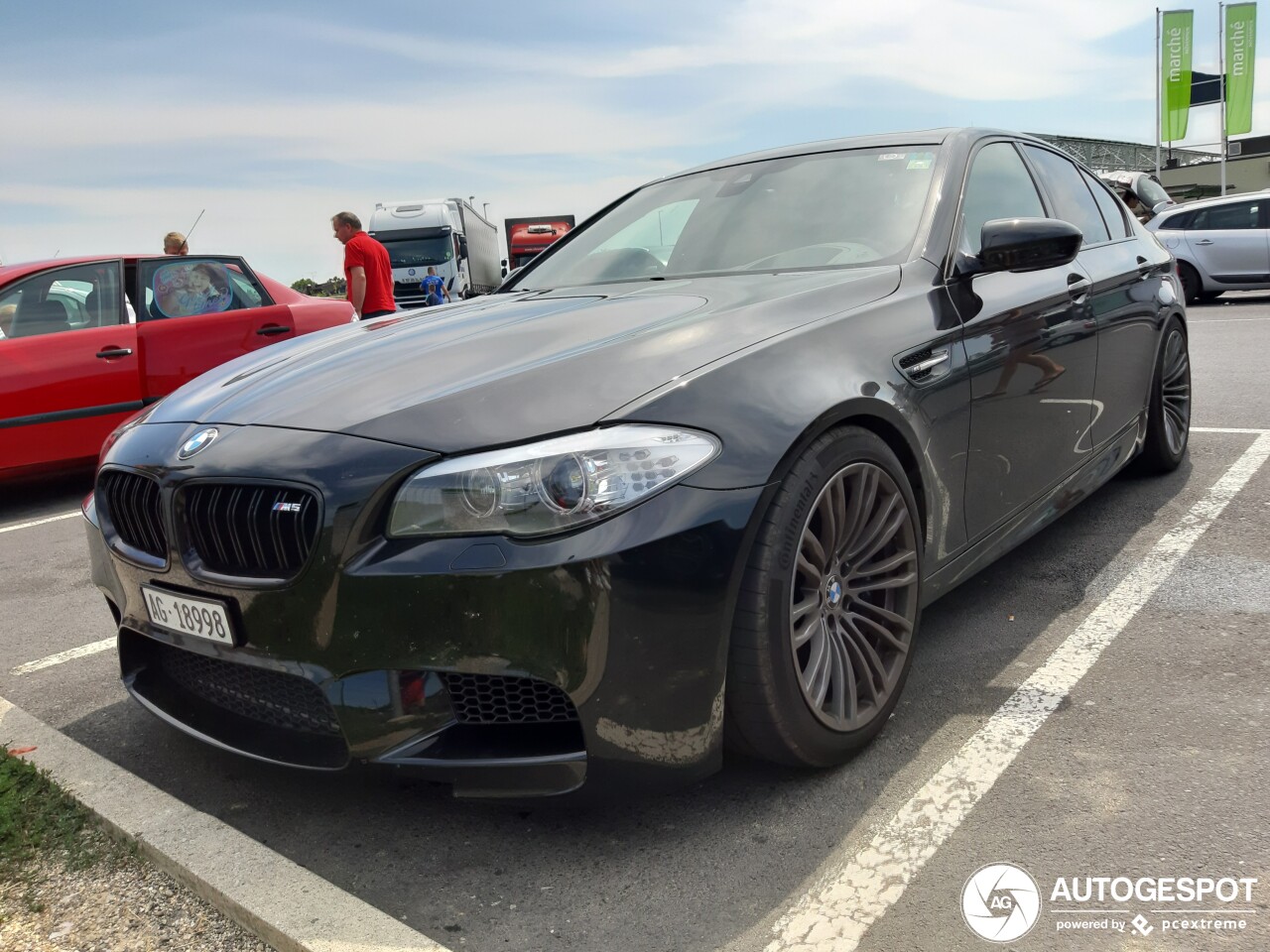 BMW M5 F10 2011