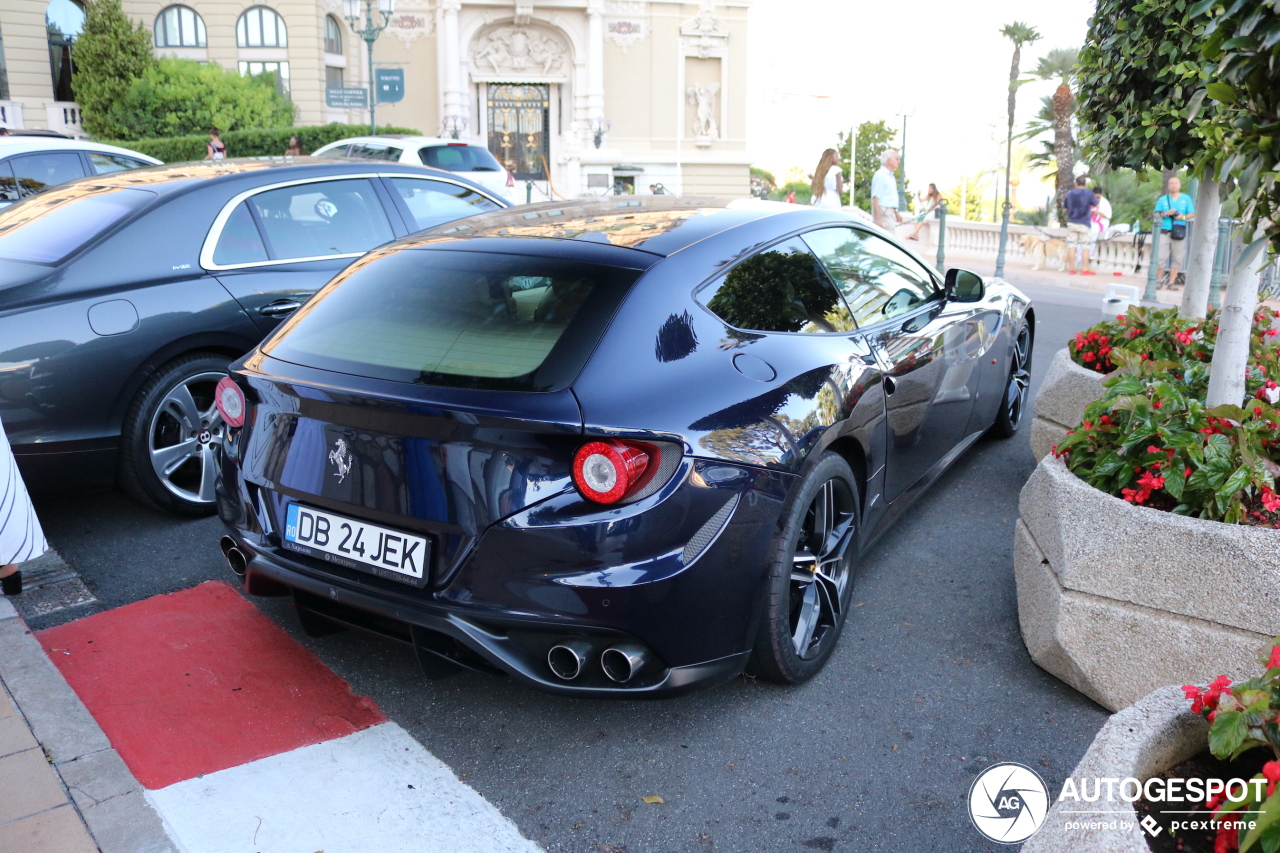 Ferrari FF