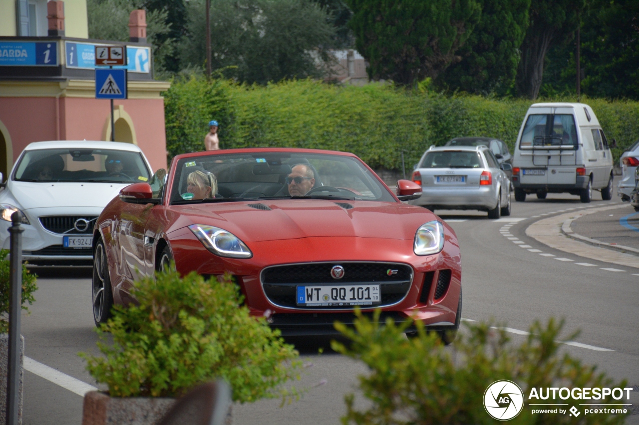 Jaguar F-TYPE S Convertible