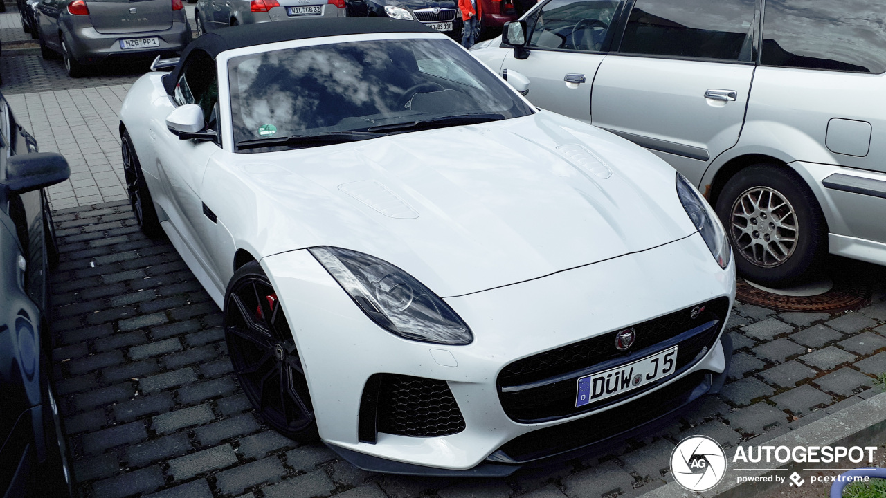 Jaguar F-TYPE SVR Convertible