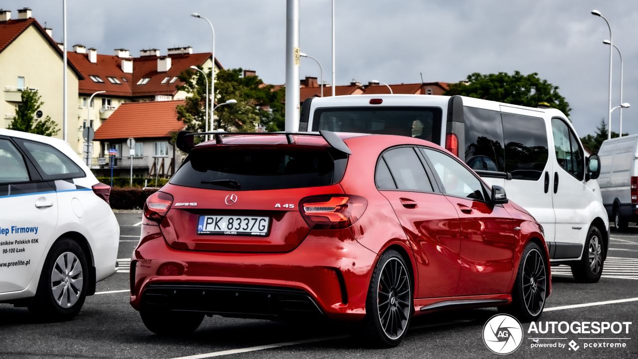 Mercedes-AMG A 45 W176 2015