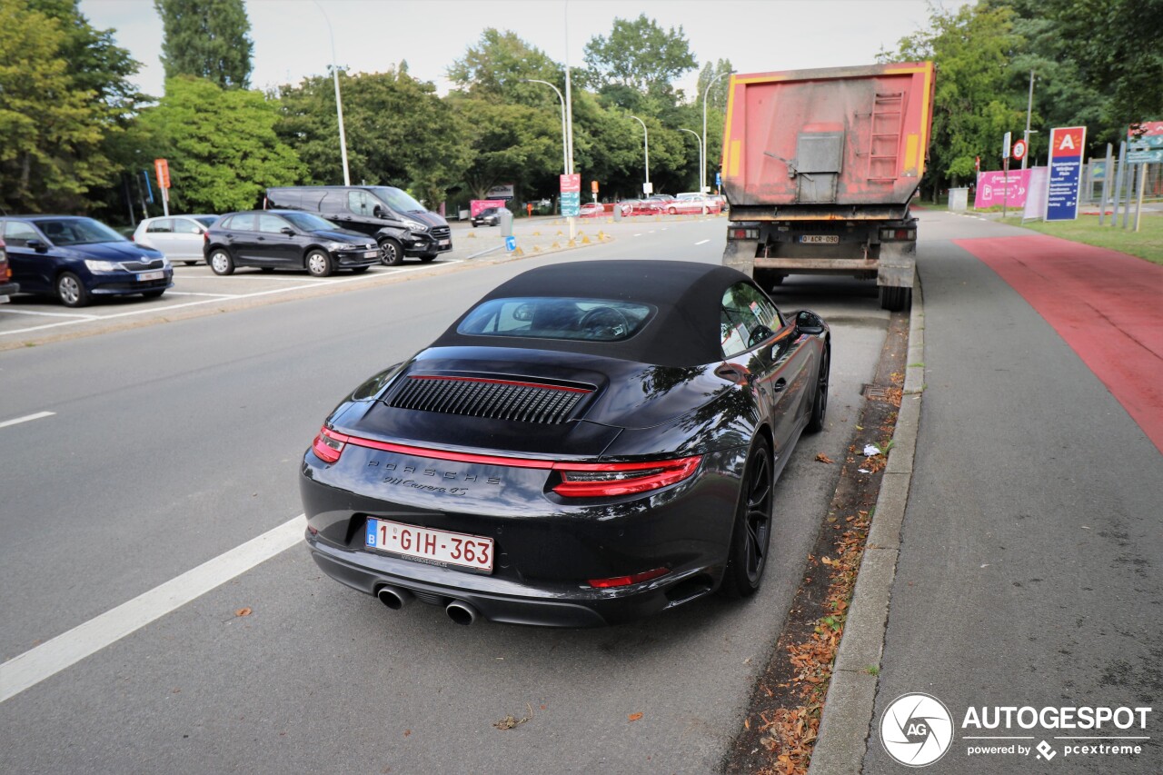 Porsche 991 Carrera 4S Cabriolet MkII