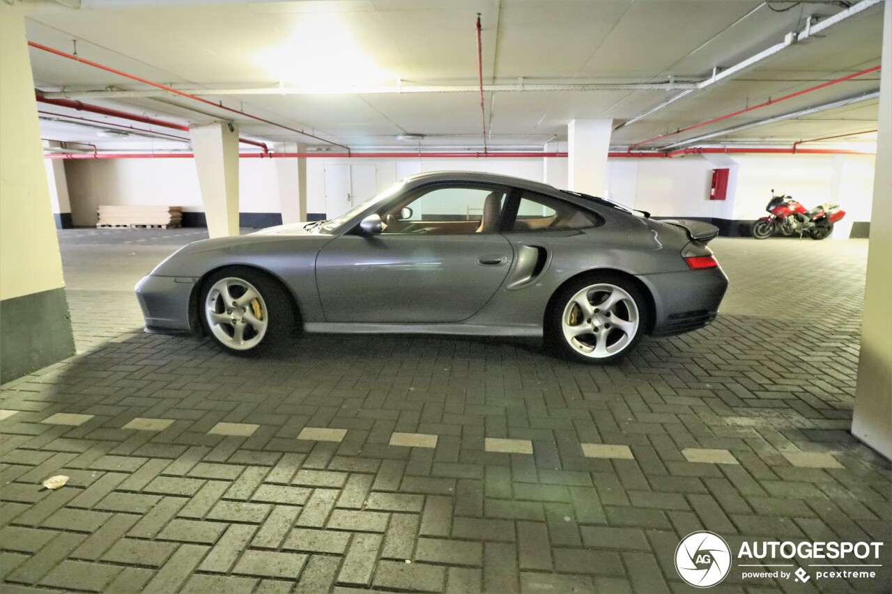 Porsche 996 Turbo