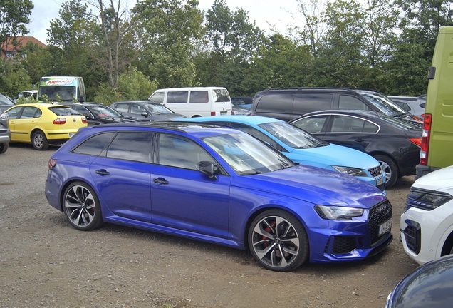 Audi RS4 Avant B9