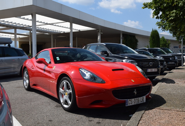 Ferrari California