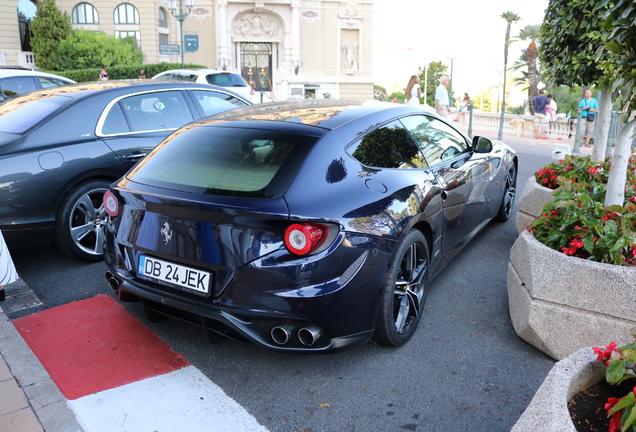 Ferrari FF